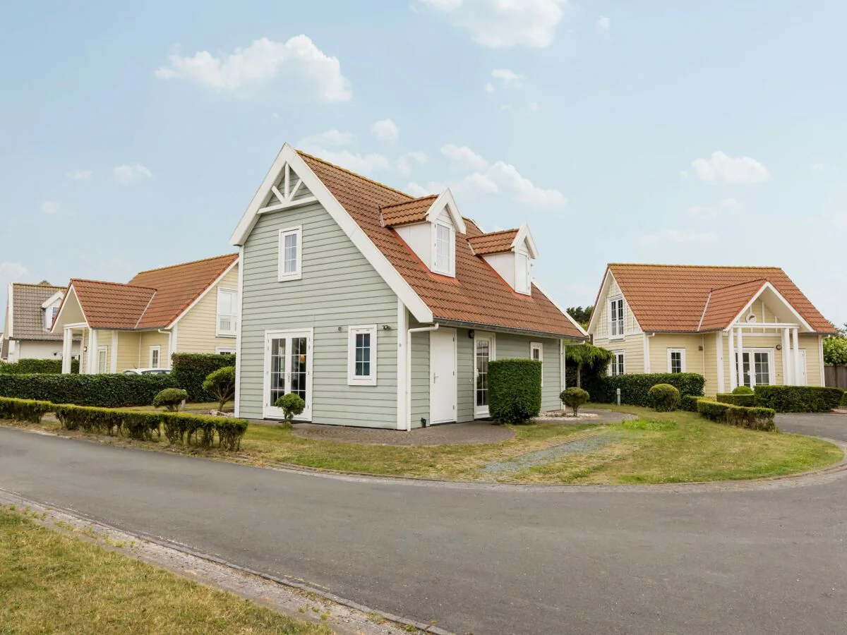 Holiday park Villa in 's-Gravensande am Strand - Outdoor photo 4