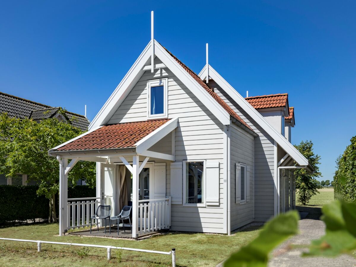 Holiday park Villa in Aquadelta with Child-Friendly Features
