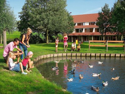 Holiday park Villa in Aquadelta with Garden Terrace - Outdoor photo 3
