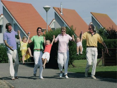 Holiday park Villa in Zeeland near the Beach - Environment photo 13