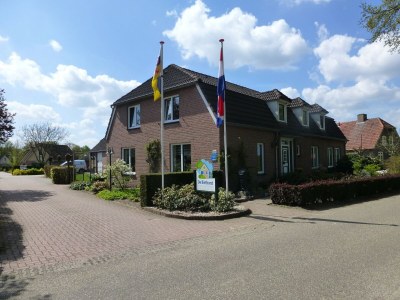 Holiday park Holiday Home in Netherlands with Private Garden - Outdoor photo 39