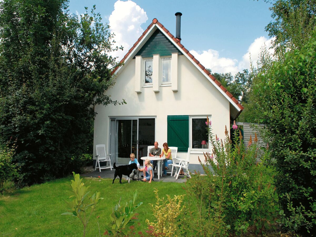 Holiday park Holiday Home with Fireplace near Wold - Outdoor photo 2