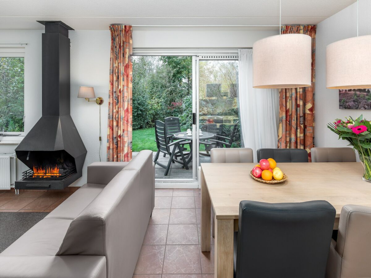 Holiday park Holiday Home with Fireplace near Wold - Features photo 5