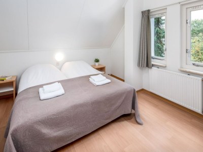 Holiday park Restyled house with fireplace, surrounded by green - Features photo 4