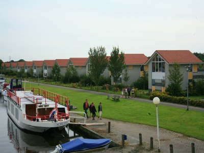 Holiday park Charming Villa on the Lake - Environment photo 10