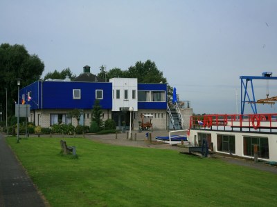 Holiday park Charming Villa on the Lake - Outdoor photo 19