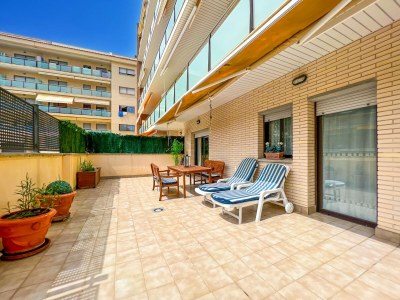 Apartment Apartment in Fenals near Beach & Saltwater Pool - Outdoor photo 37