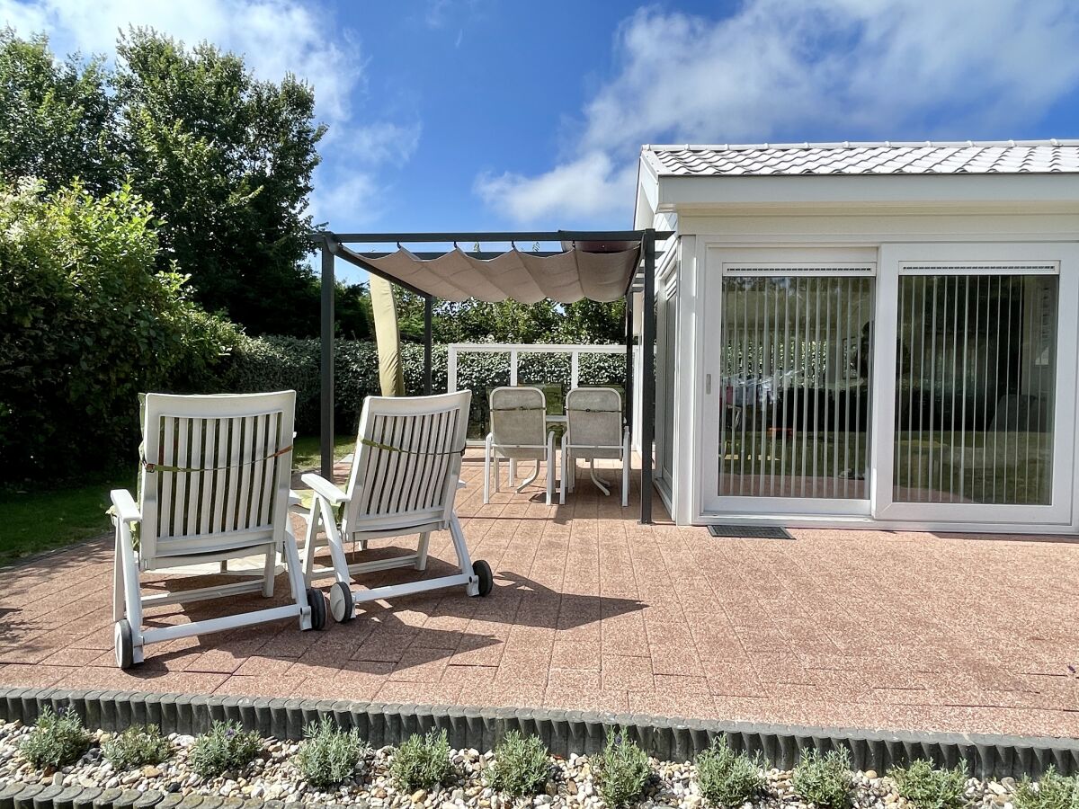 Bungalow Haus Lilly on Texel - Outdoor photo 4