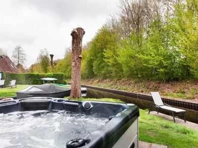 Holiday house Gepflegtes Haus in Earnewâld mit Spa und Sauna - Outdoor photo 29