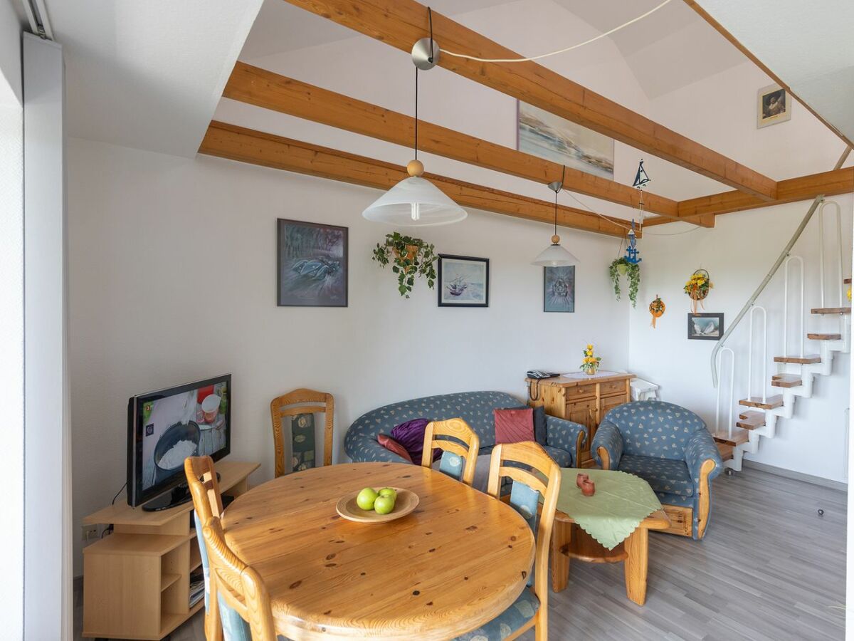 Holiday apartment Ferienwohnung "Deichblick" Lilli Marleen 5-17