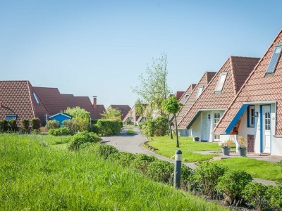 Holiday apartment Ferienreihenhaus "Baltrum" Lale Andersen 2c Galerie "Baltrum" - Outdoor photo 3