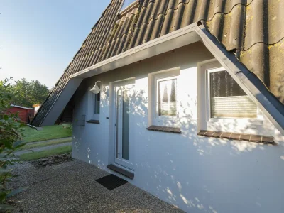 Holiday house Ferienhaus "Strandidyll" Opi Huck Stroot 01 in Wurster Nordseeküste - Holiday house