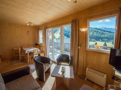 Chalet Luxury retreat with relaxing bubble bath - Features photo 21