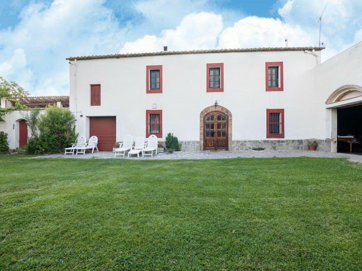Holiday house Villa in St Martí mit Weinbergen & Garten