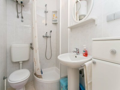 Apartment Guest House Bridge View - Double Room with Balcony and Sea View - Features photo 4