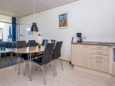 Holiday park 5 person holiday home on a holiday park in Glesborg - Outdoor photo 35
