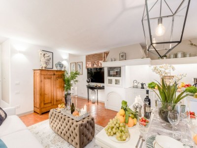 Apartment Apartment in Lucca with Piazza Views - Outdoor photo 9