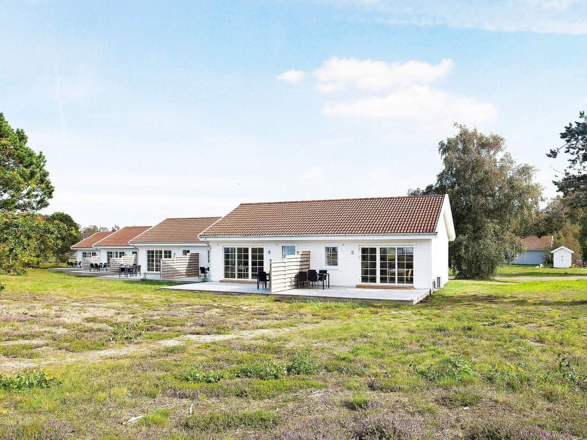 Holiday park 4 star holiday home in Læsø - Outdoor photo 2