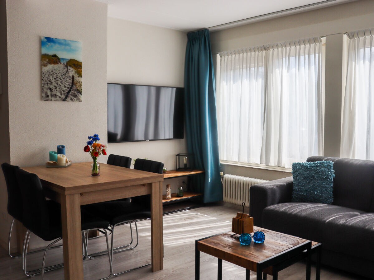 Holiday house Zeezand