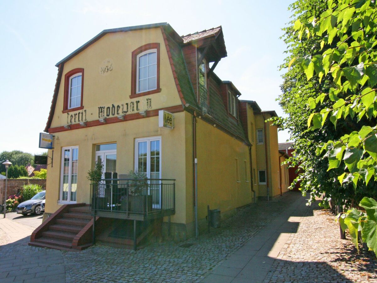 Apartment Luxuriöse Ferienwohnung mit Terrasse, Wiek - Outdoor photo 4