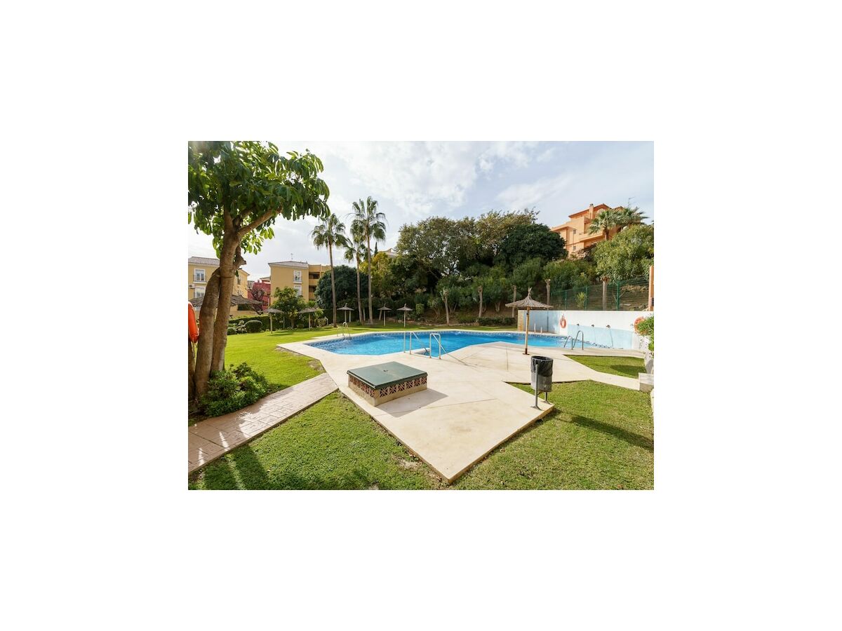 Holiday house Apartment with communal pool in Mijas