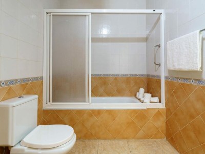 Holiday house Ferienwohnung direkt am Boulevard von La Cala - Features photo 4