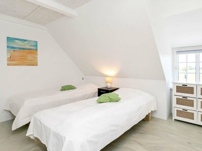 Holiday house Spacious Summer House with Sauna - Outdoor photo 14