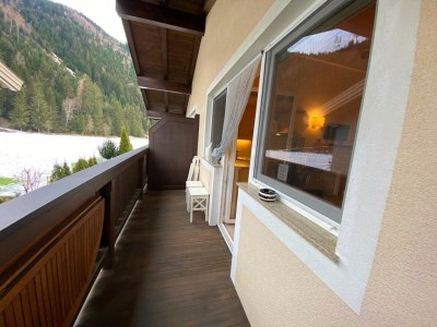 Holiday house Apartment with Terrace in Hollersbach - Outdoor photo 8