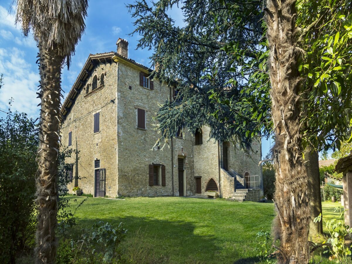 Farmhouse Farmhouse in Modigliana with Scenic Views - Outdoor photo 2