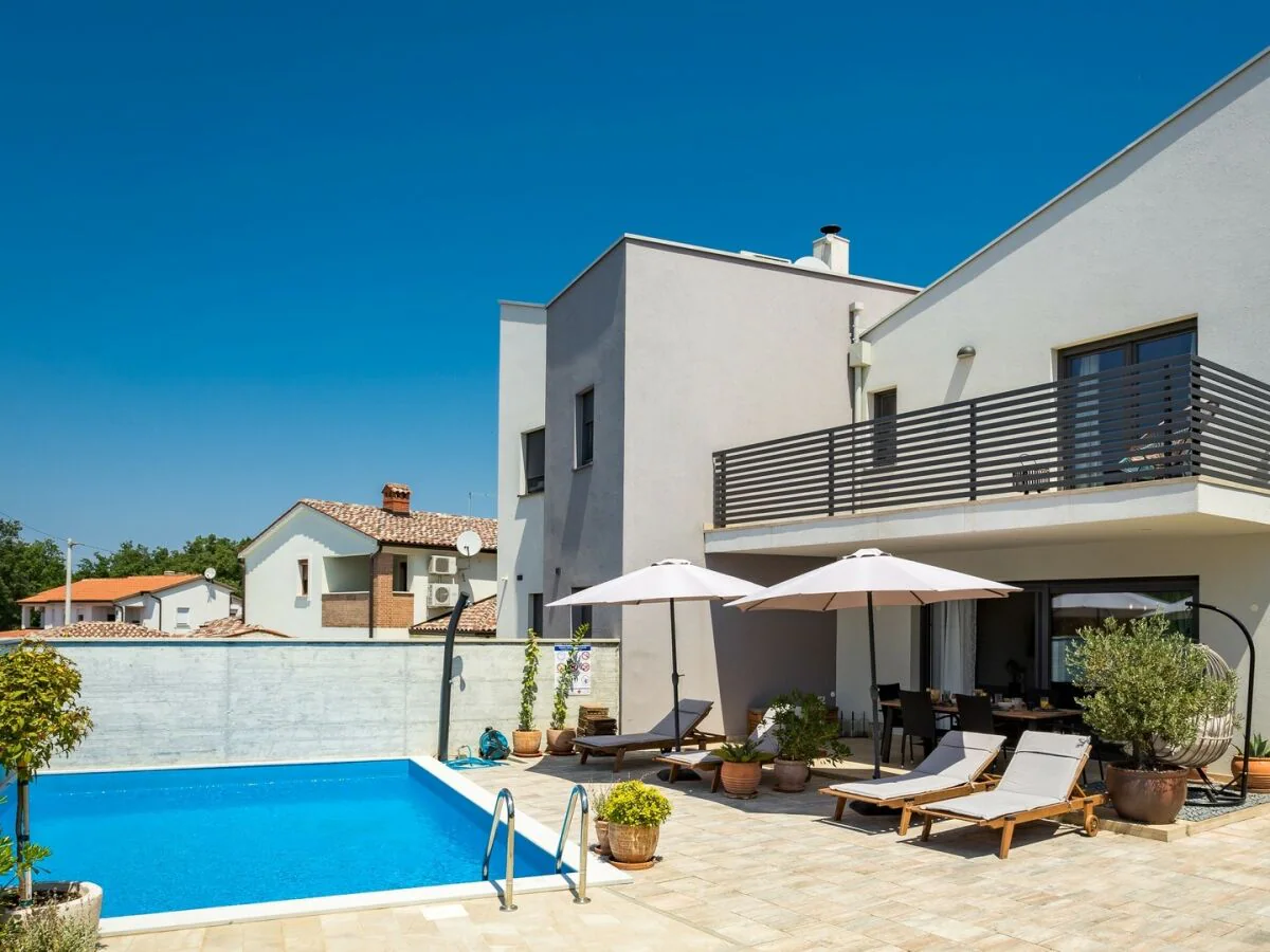 Villa Villa Leonardo - Lovely Villa Leonardo in a village near Nova Vas, Istria