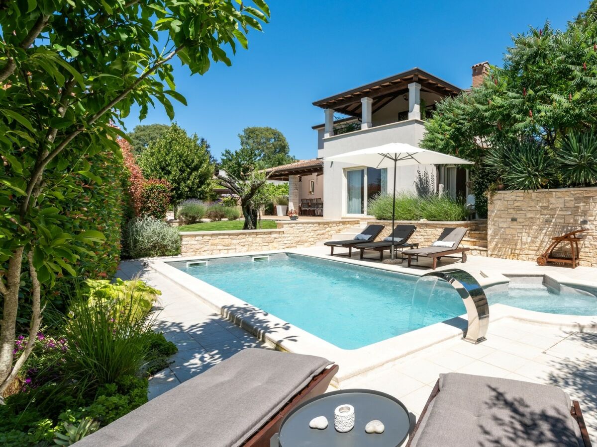 Villa Villa Vidova - Modern Villa Vidova in Tinjan, central Istria