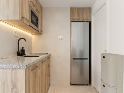 Apartment Sunny Apartment near Playamar Beach - Features photo 20