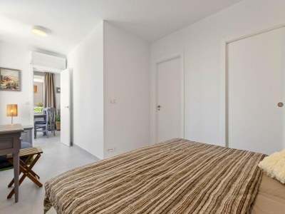 Apartment Sunny Apartment near Playamar Beach - Features photo 31