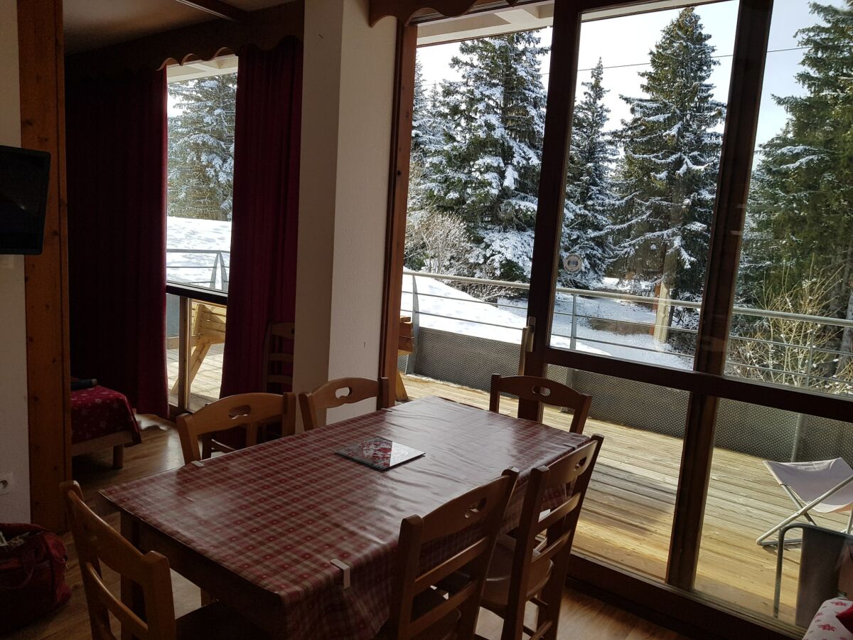 Apartment Ground floor apapartment in Chamrousse