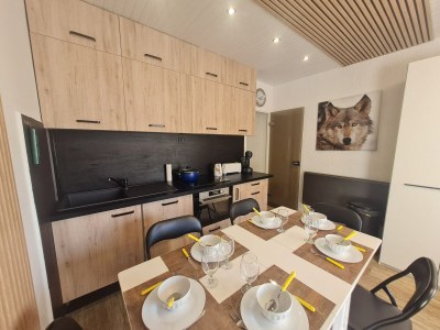Apartment Central Apartment with Balcony - Features photo 13