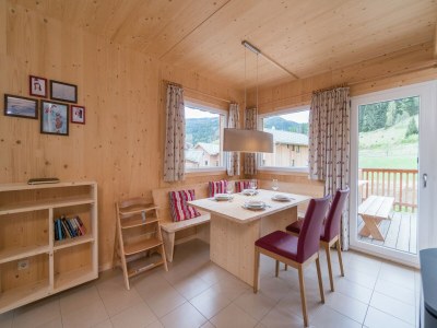 Holiday park Großzügiges Chalet mit Whirlpool - Features photo 11