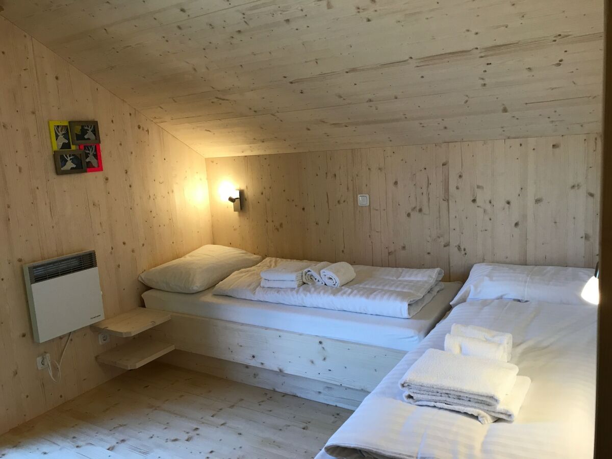 Holiday park Modern chalet with whirlpool