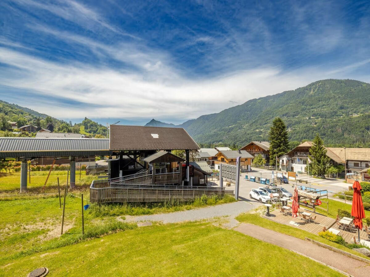 Holiday house Apartment in heart of Morillon Village - Outdoor photo 4