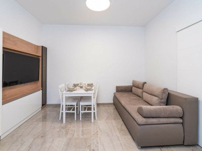 Apartment Apartment Nikolica - Two Bedroom Apartment with Terrace - Features photo 25