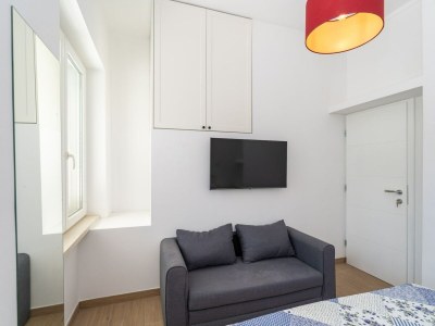 Apartment Apartment Nikolica - Two Bedroom Apartment with Terrace - Features photo 28