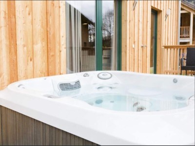 Holiday park Attraktives Chalet mit Whirlpool - Outdoor photo 27