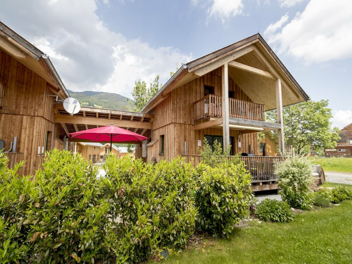 Holiday park Attraktives Chalet mit Sauna und Whirlpool - Outdoor photo 4