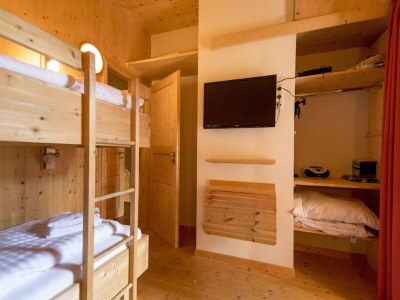 Holiday park Attraktives Chalet mit Sauna und Whirlpool - Features photo 13