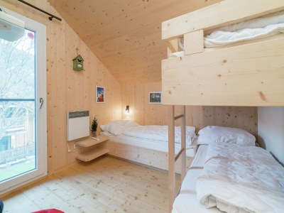 Holiday park Appealing chalet with hot tub - Features photo 8
