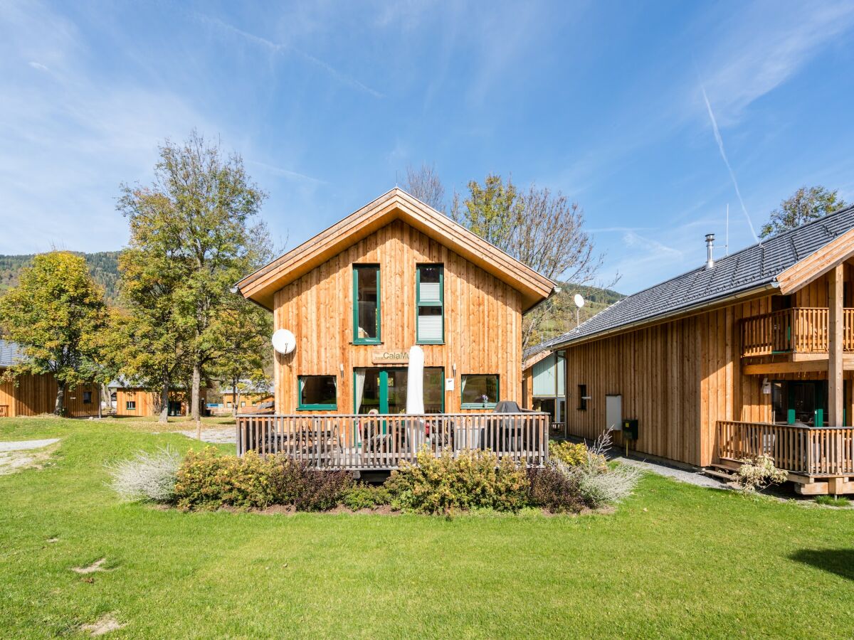Holiday park Schönes Chalet mit E-Ladestation - Outdoor photo 4