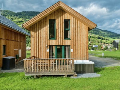 Holiday park Appealing chalet with hot tub - Outdoor photo 3