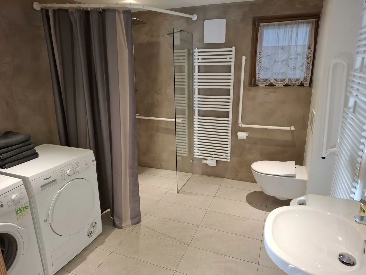 Apartment Appartement/Fewo, Bad, WC, 2 Schlafräume
