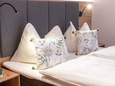 Holiday room Doppelzimmer De Luxe Frühstück kurz - Outdoor photo 28