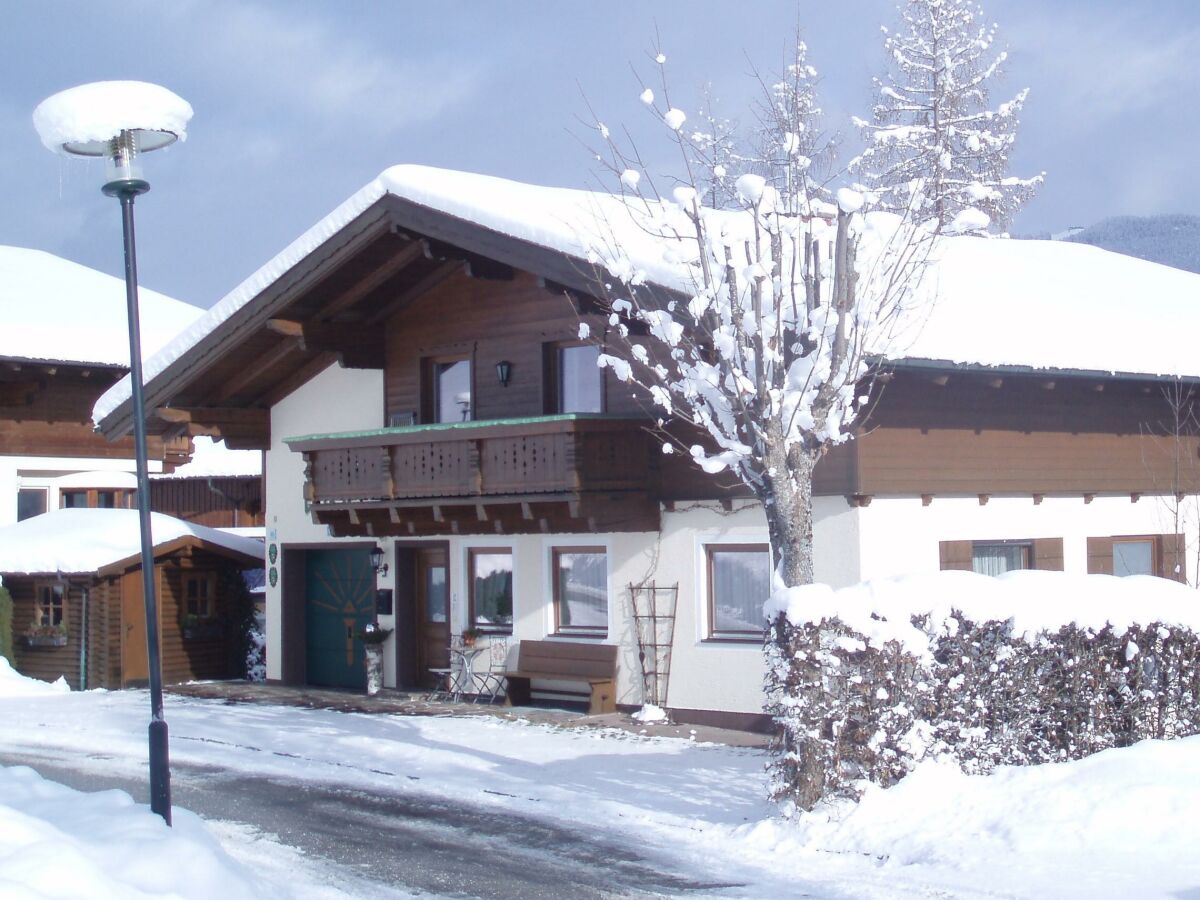 Apartment Fewo B (2-5 Personen/2 SZ, 1 WSR)