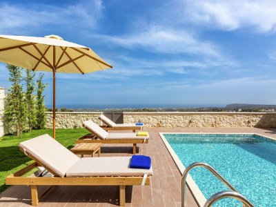 Villa Villa in Arkadi with Private Pool & Sea Nearby - Outdoor photo 12